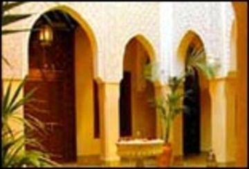 رياد رياض كنيزة